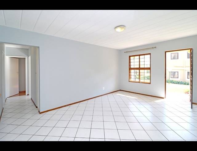 2 BEDROOM APARTMENT FOR SALE IN ROBINDALE